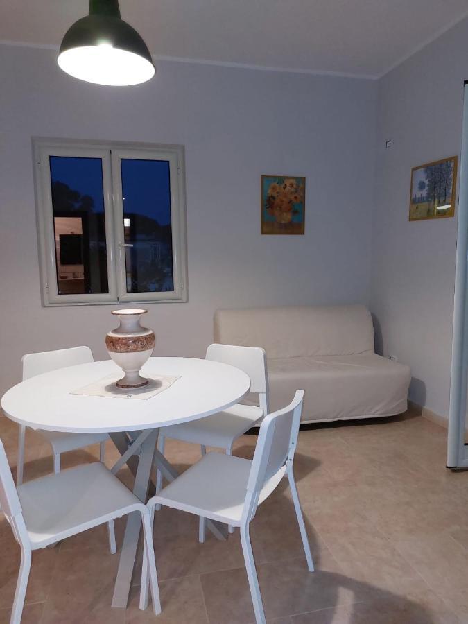 Esther Guest House Castel Volturno Kültér fotó